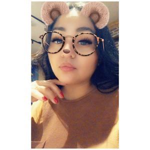 Meet your Posher, Rosa